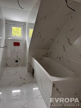 foto02_11517845_avwes.jpg