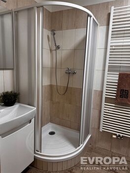 foto02_11526419_h9ry8.jpg