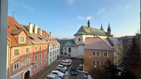 foto04_11445645_16x8bg.jpg