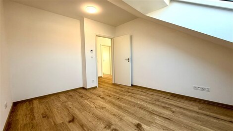 foto04_11460762_10e4w4.jpg