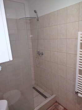 foto04_11494040_m0uik.jpg