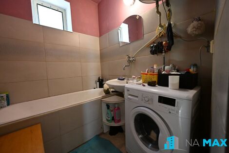 foto02_11545630_lp888.jpg