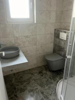 foto02_11565932_13cku4.jpg