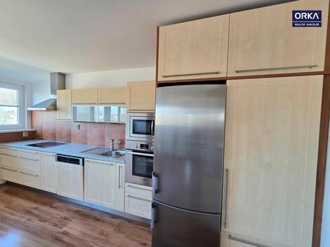 foto02_11498396_124wx8.jpg