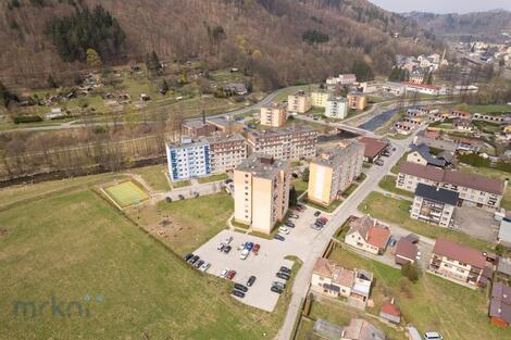 foto02_11484815_hins4.jpg