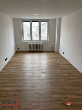 foto02_11482627_1huxuo.jpg
