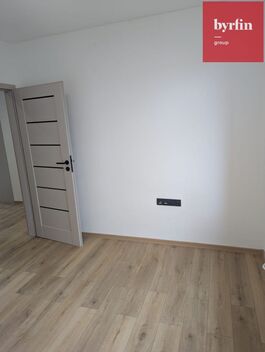 foto02_11555310_y7ce8.jpg