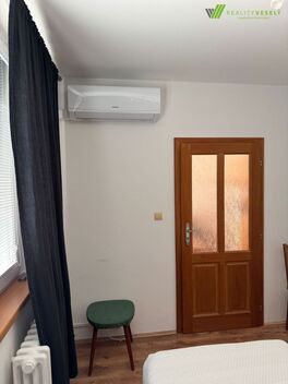 foto02_11554565_10sql4.jpg
