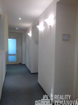 foto02_11496436_1jyaw4.jpg