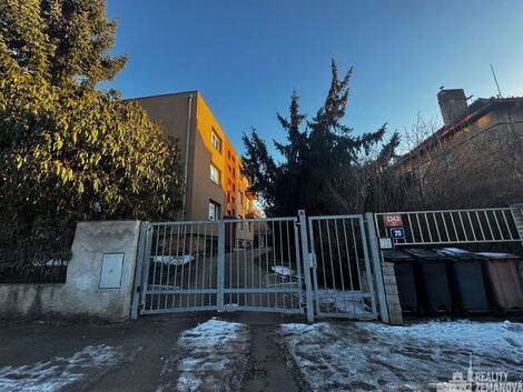 foto02_11515994_15gazs.jpg