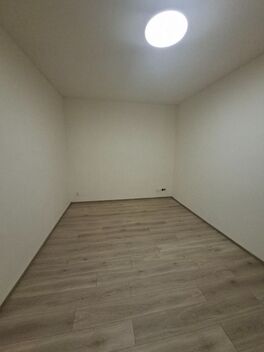 foto02_11557088_njesg.jpg