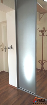 foto05_11373464_706ni.jpg