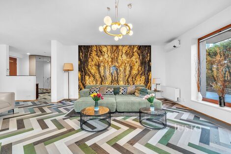 foto02_11539431_phrl0.jpg