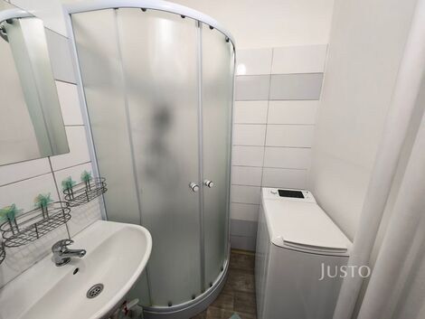 foto02_11552359_1lz8l4.jpg