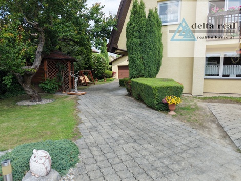 foto05_11512160_505vi.jpg