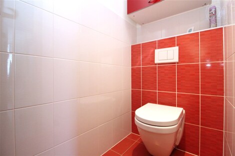 foto04_11372800_15xaew.jpg