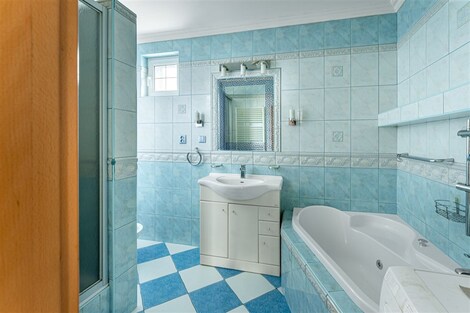 foto04_11361082_f2zdk.jpg