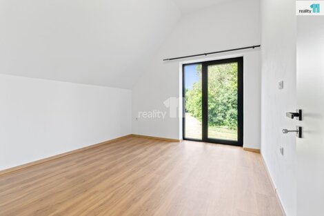 foto09_11542342_36425.jpg