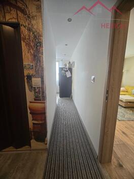 foto02_11457790_lribs.jpg