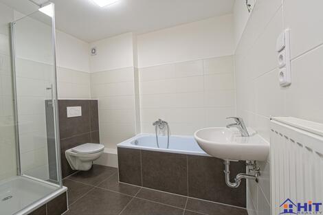 foto02_11521473_o5mhc.jpg