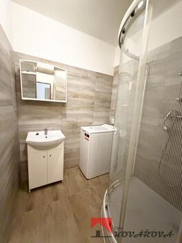 foto02_11508147_13qjug.jpg