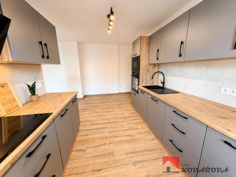 foto02_11557157_13v4l0.jpg
