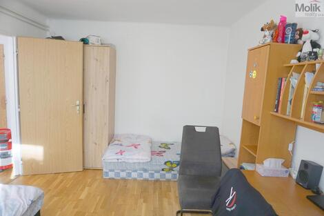 foto02_11570423_1dy7nc.jpg