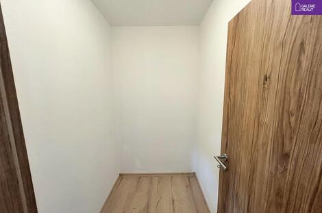 foto02_11483471_tpny4.jpg