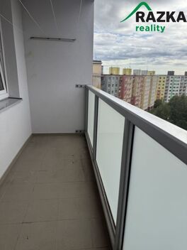 foto02_11383637_fum1w.jpg