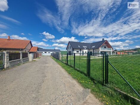 foto02_11307895_12pruk.jpg