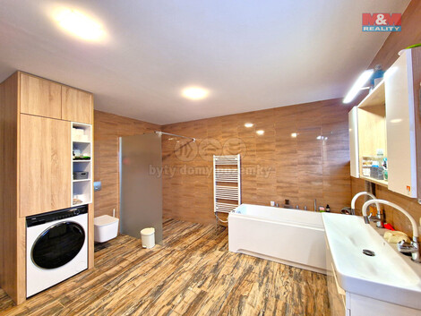 910/foto12_11332740_i3png.jpg