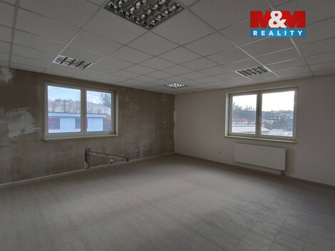 933/foto12_11475649_kb17g.jpg