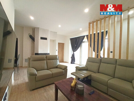 943/foto12_11499000_ilywk.jpg