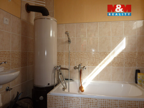 943/foto12_11503610_176nfs.jpg