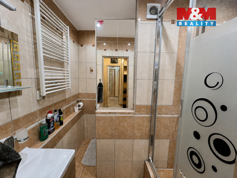 945/foto12_11508345_yrijw.jpg
