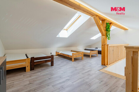947/foto12_11524765_162seo.jpg