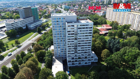 955/foto12_11556172_18tamk.jpg