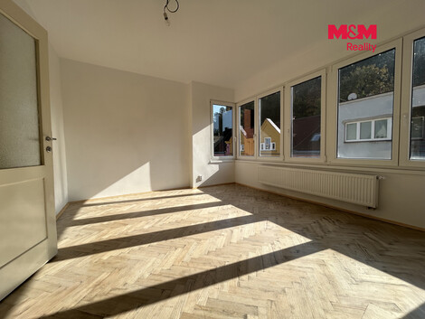957/foto12_11562112_a1zy0.jpg