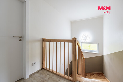 957/foto12_11566550_1gk4ig.jpg