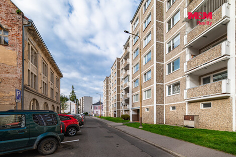 957/foto12_11573179_j8n3w.jpg