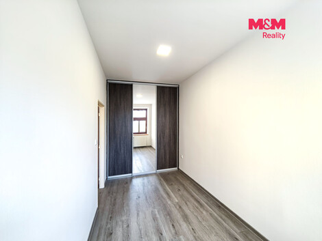 959/foto12_11570599_17r5k0.jpg