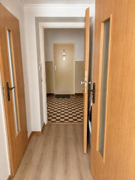 foto02_11555390_s9ieg.jpg