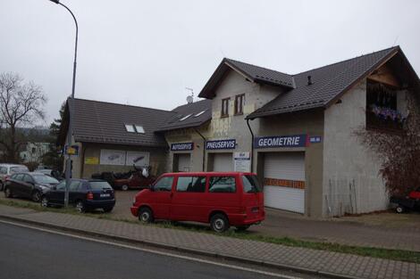 foto02_11345503_c8buo.jpg