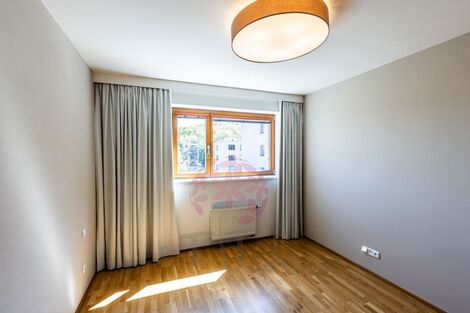 foto02_11490288_17mktg.jpg