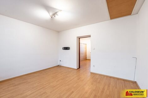 foto02_11486215_flmfw.jpg