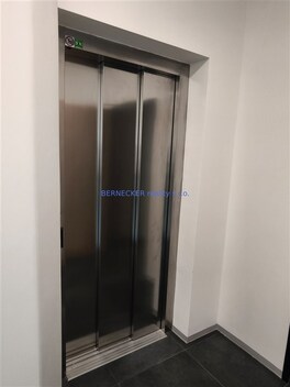 foto04_11387275_yg884.jpg