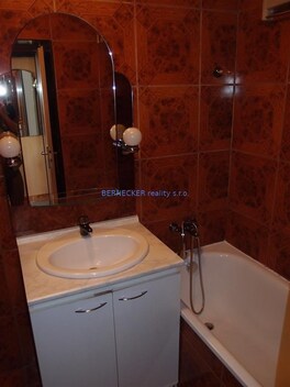 foto04_11480392_3hetc.jpg