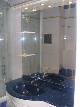 foto04_11562910_194aro.jpg