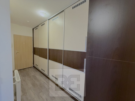 foto05_11545396_77tcm.jpg