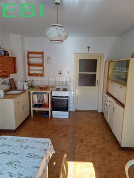 foto04_11262592_dq448.jpg